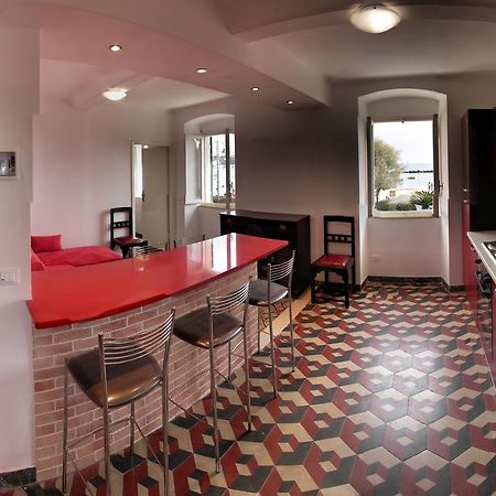 Casa Flora Villa San Terenzo Room photo